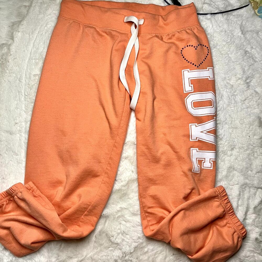 Rue21 Y2K Rhinestone Heart Sweatpants